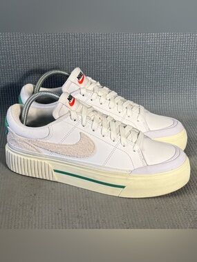 Nike Court Legacy Lift White/Summit White Sneakers FJ5483-100 Women’s Size 8.5